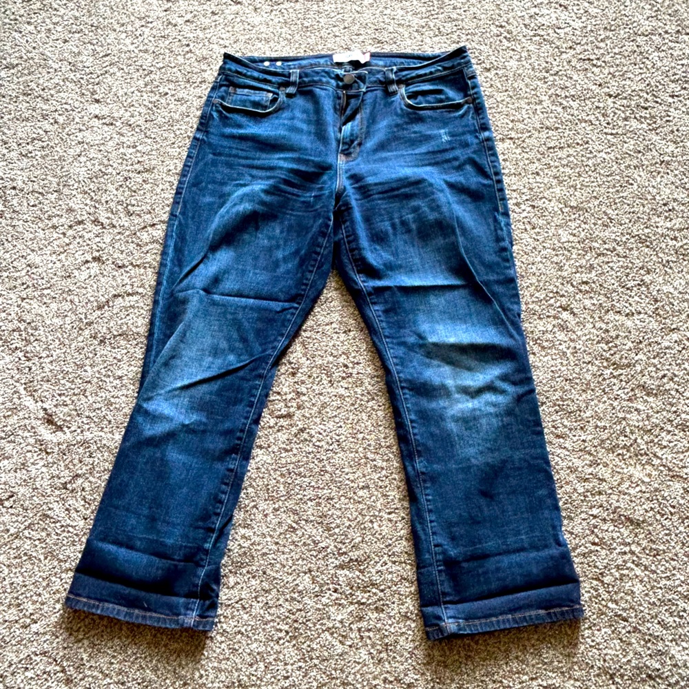 Cabi size 14 straight leg jean